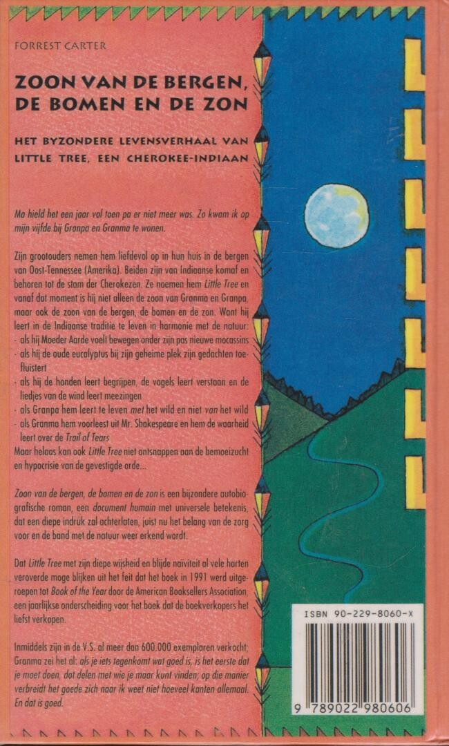 Zoon van de bergen, de bomen en de zon achterkant