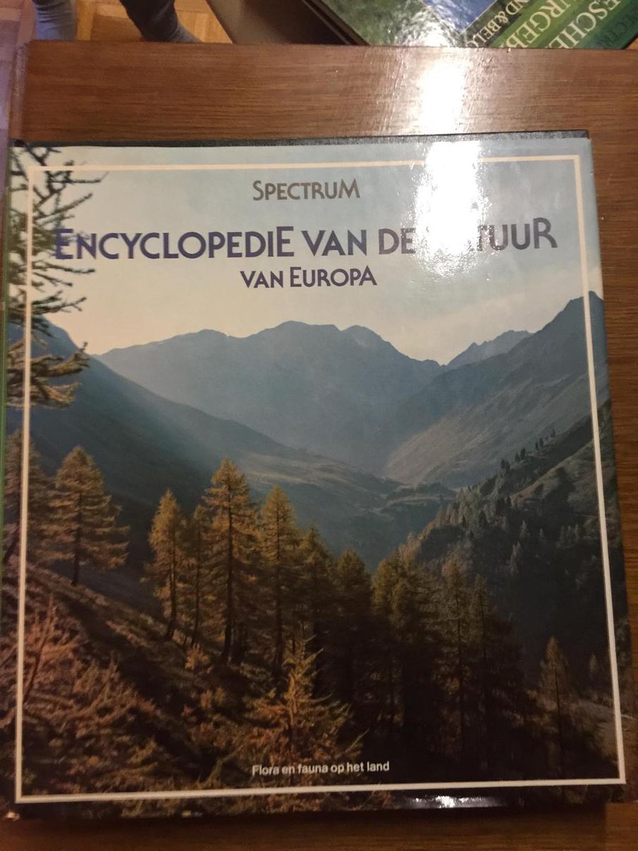 1 Spectrum encyclopedie v.d. natuur van europa