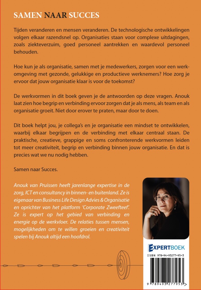 Samen naar succes achterkant