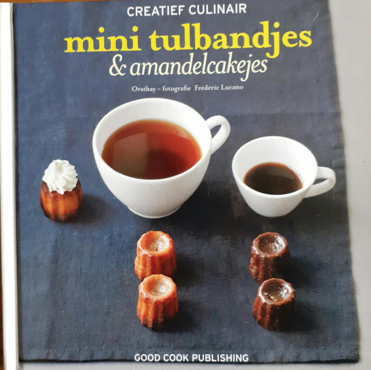 mini Tulbandjes & amandel cakejes