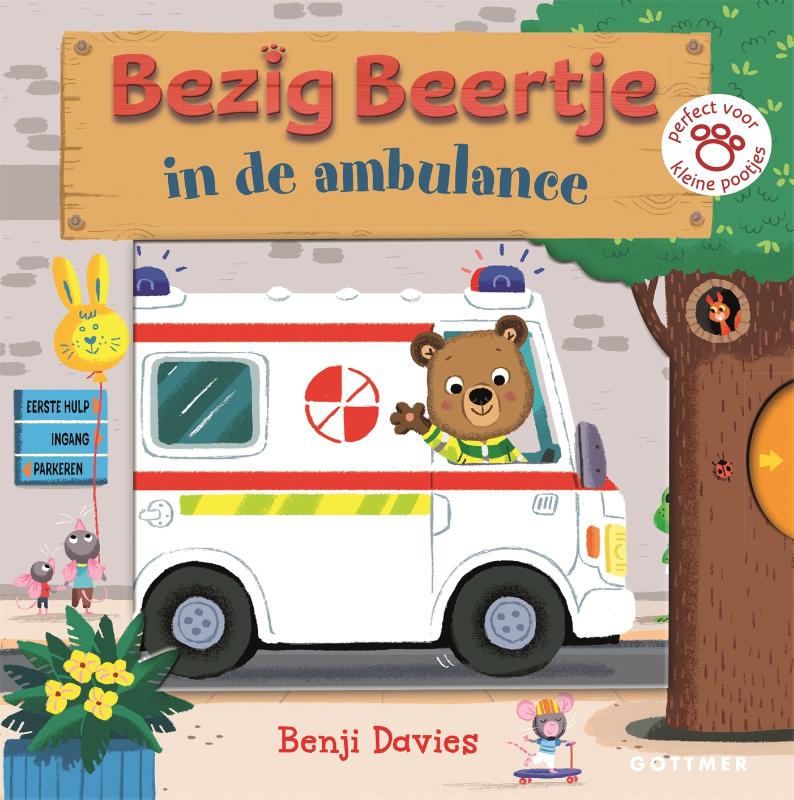 Bezig Beertje  -   Bezig Beertje in de ambulance
