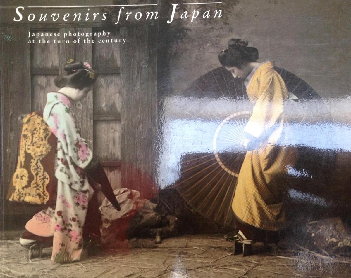 SOUVENIRS FROM JAPAN PAP