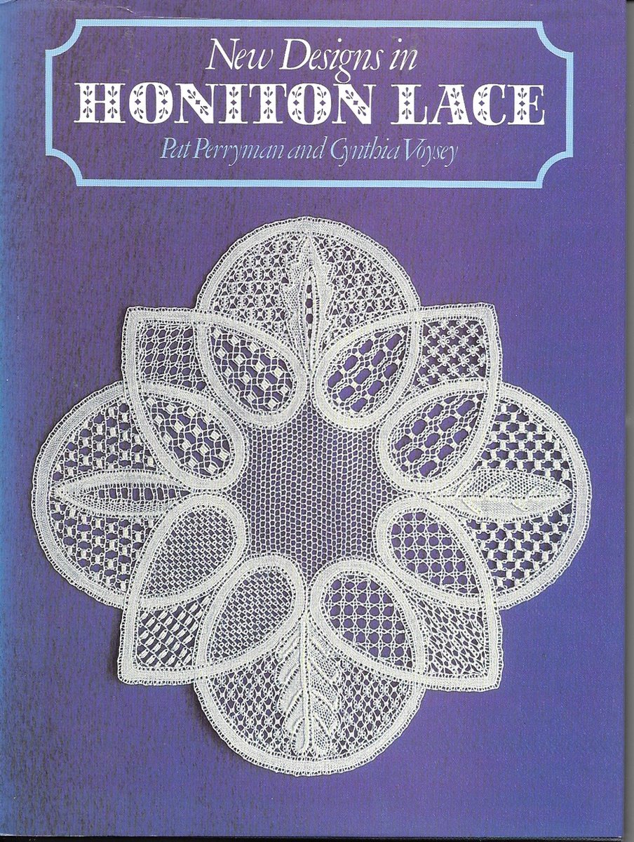 New Design in Honiton Lace - Pat Perryman & Cynthia Voysey - boek - hardcover = B T Batsford Ltd London