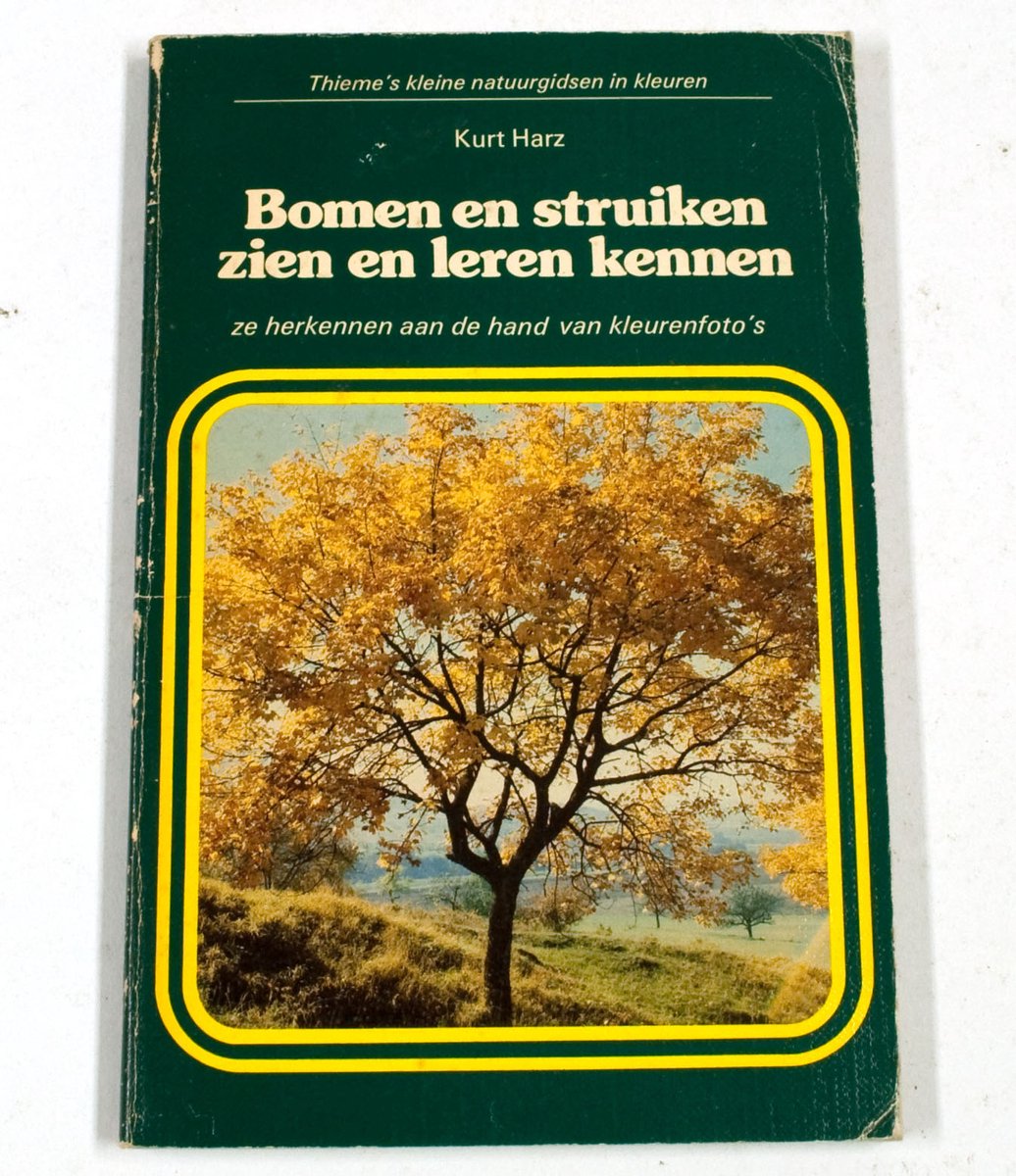 Bomen struiken zien en leren kennen