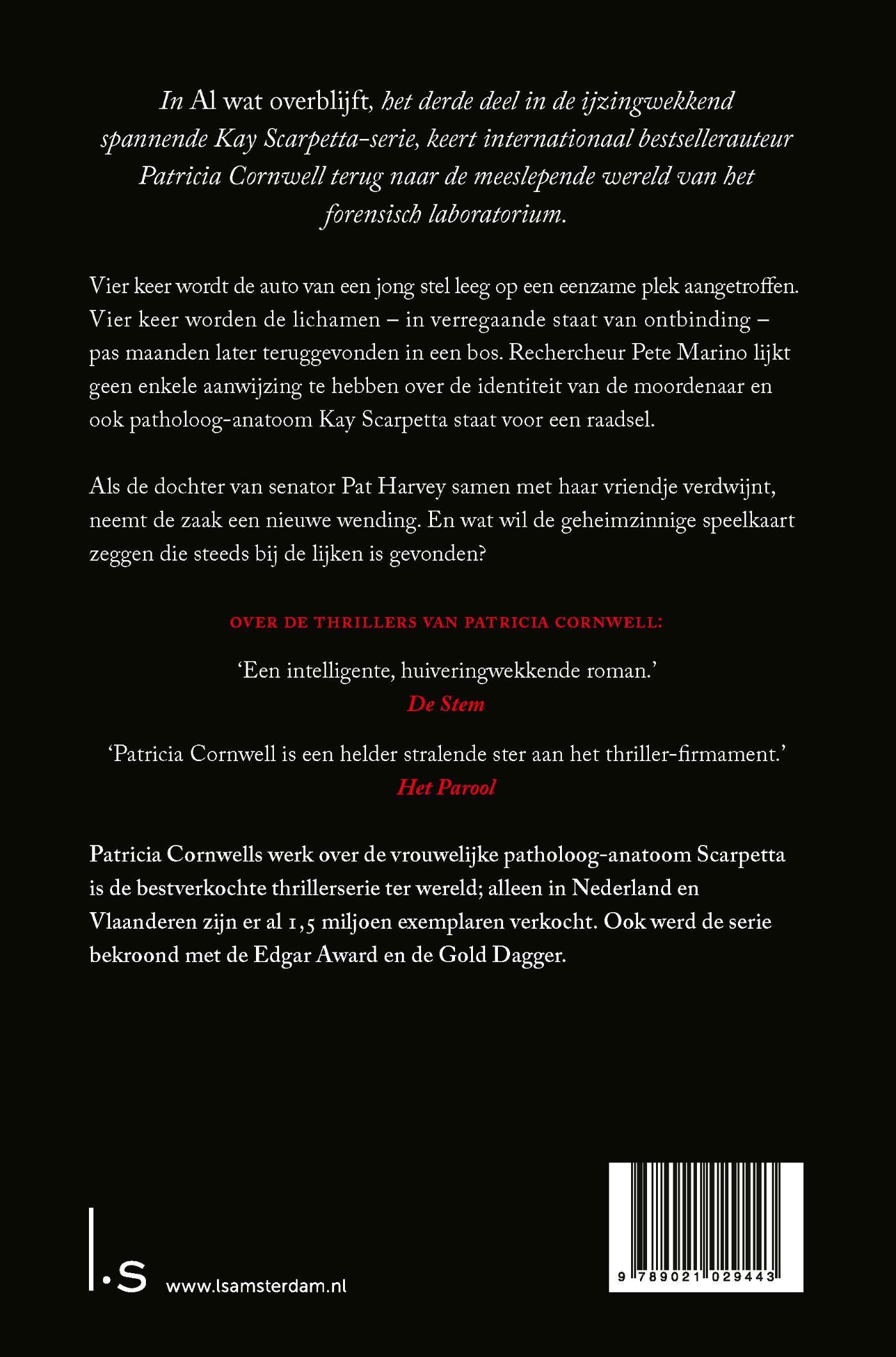 Al wat overblijft / Kay Scarpetta / 3 achterkant