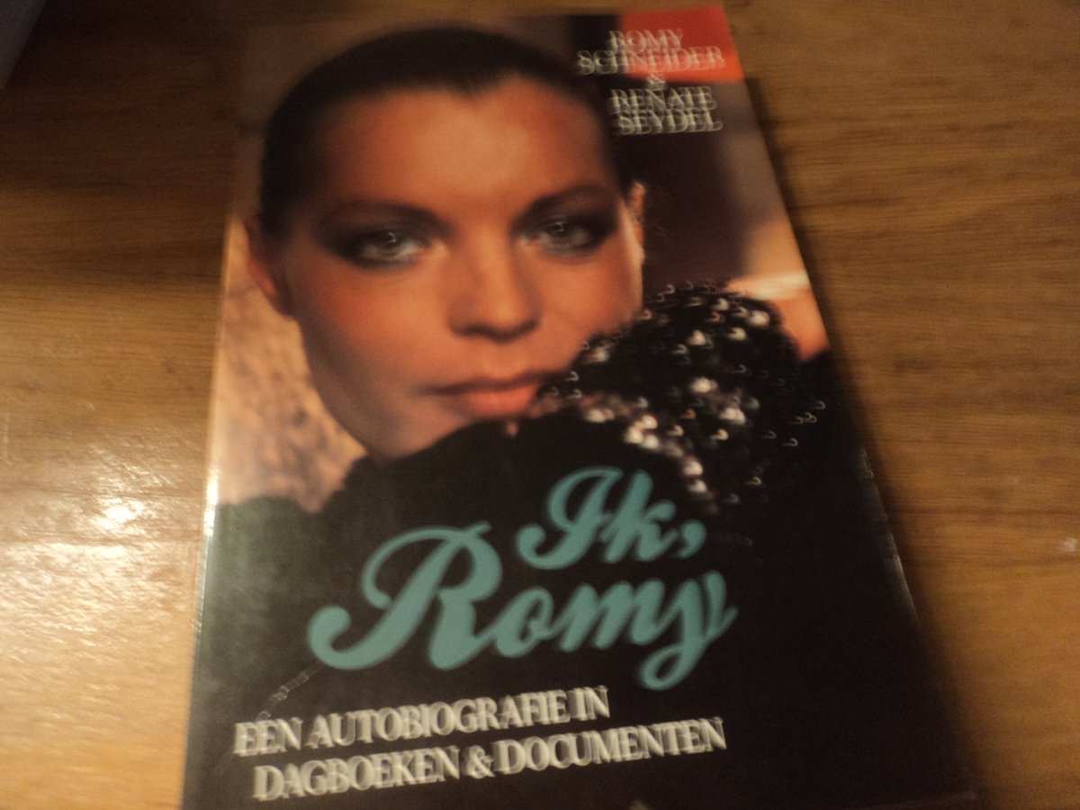 Ik, Romy