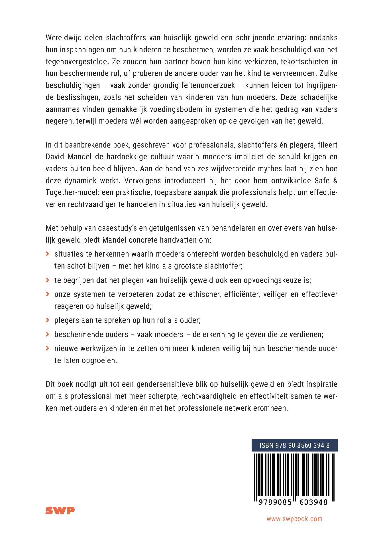 Stop met moeders de schuld geven en vaders te negeren achterkant