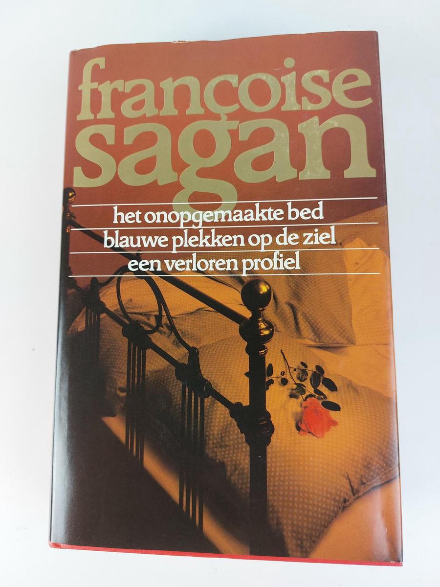 boekenbalie_9789010042972_cover Het onopgemaakte bed - Blauwe plekken op de ziel - Een verloren profiel
