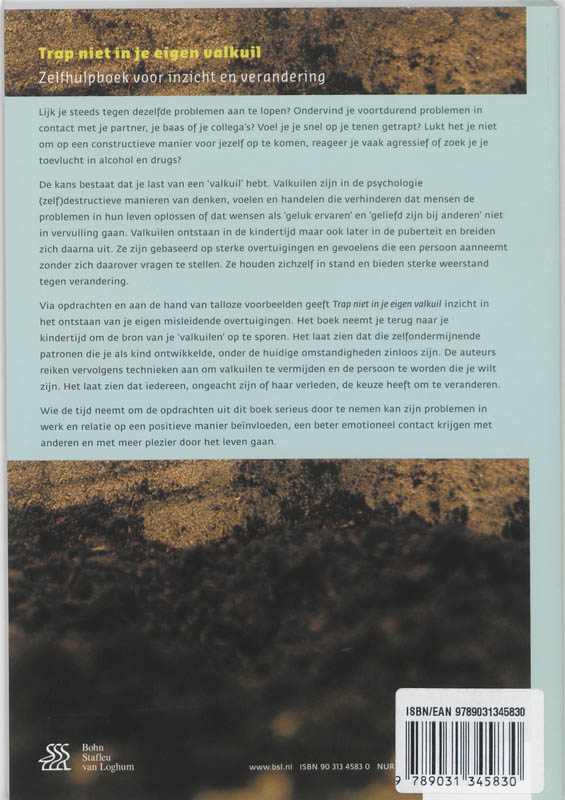 Trap niet in je eigen valkuil Trap niet in je eigen valkuil achterkant