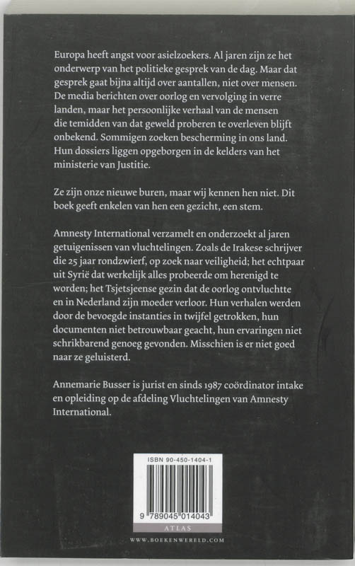 Gevangen tussen grenzen achterkant