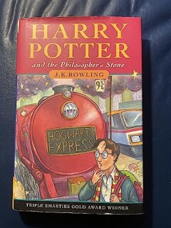Harry Potter and the philosopher's stone / Harry Potter / 1