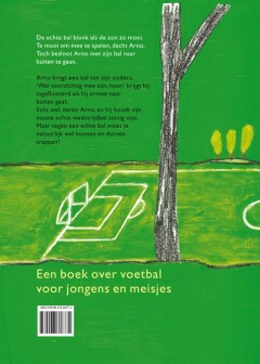 Arno en de bal achterkant