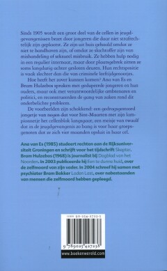Onschuldig achter de tralies achterkant