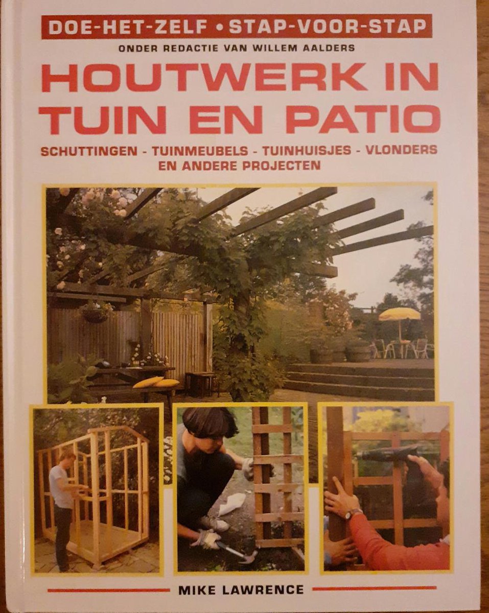 Houtwerk in tuin en patio