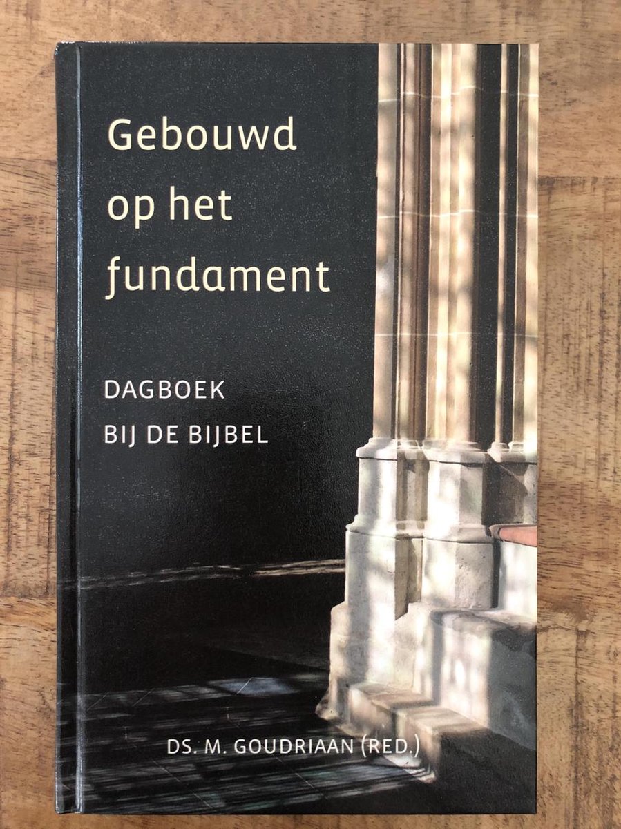 boekenbalie_9789033127205_cover Gebouwd op het fundament