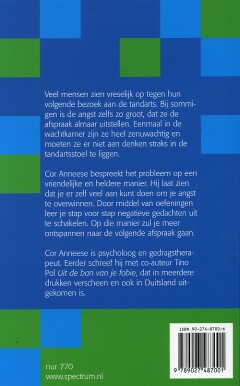 Bang voor de tandarts achterkant