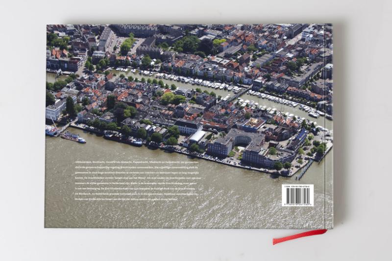 Drechtsteden vanuit de lucht achterkant