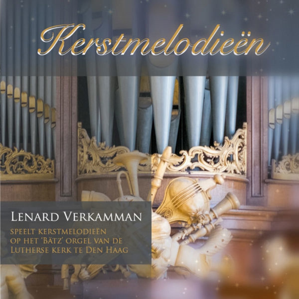 Lenard Verkammen speelt Kerstmelodieen op het Batz' orgel van de Lutherse kerk te Den Haag