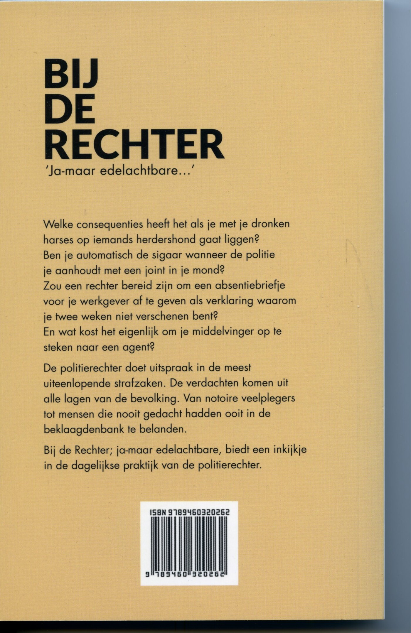 Bij de rechter achterkant