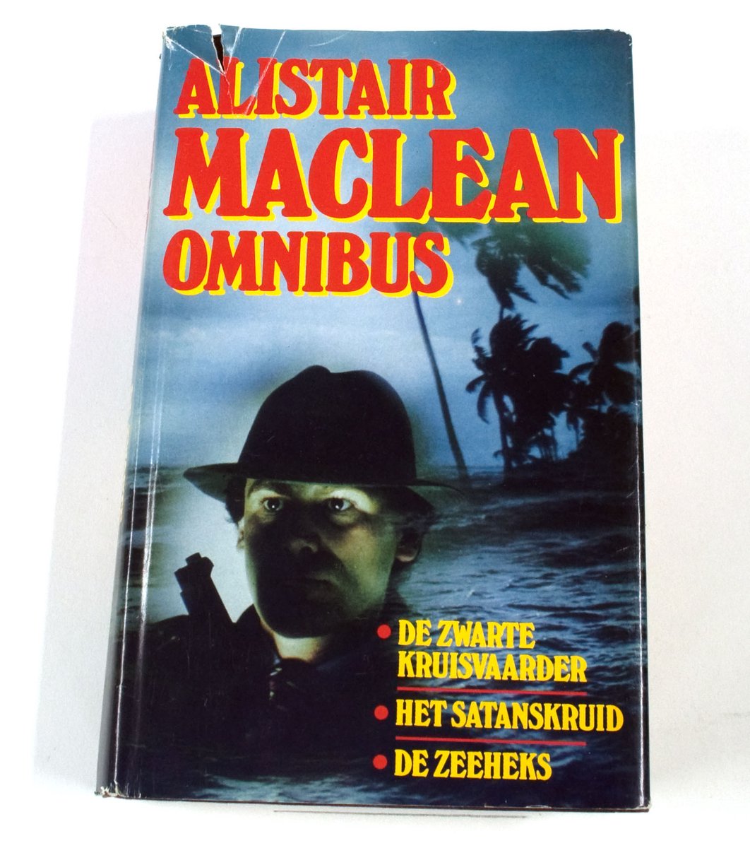 boekenbalie_9789010044204_cover Alistair Maclean Omnibus / De Zwarte Kruisvaarder / Het Satanskruid / De Zeeheks