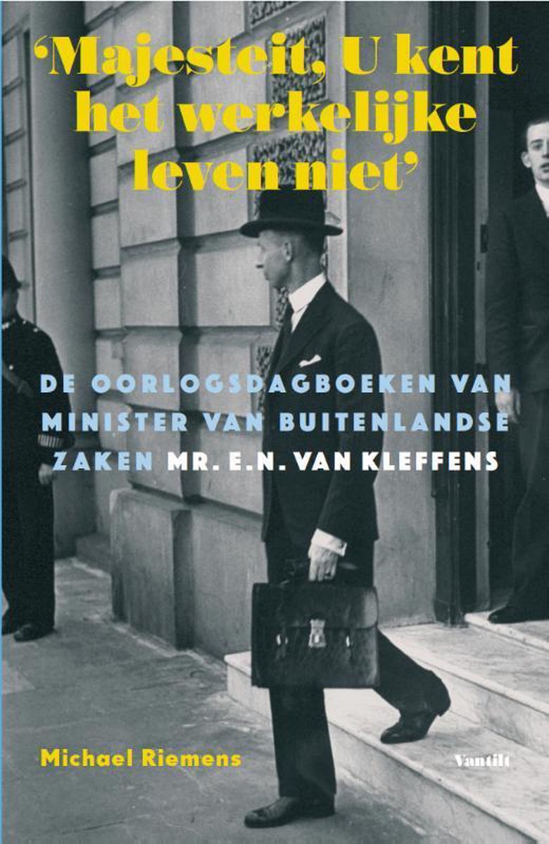 Michael Riemens ‘Majesteit, U Kent Het Werkelijke Leven Niet’