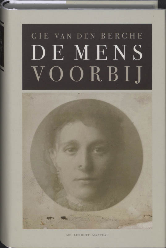 boekenbalie_9789085421085_cover De mens voorbij