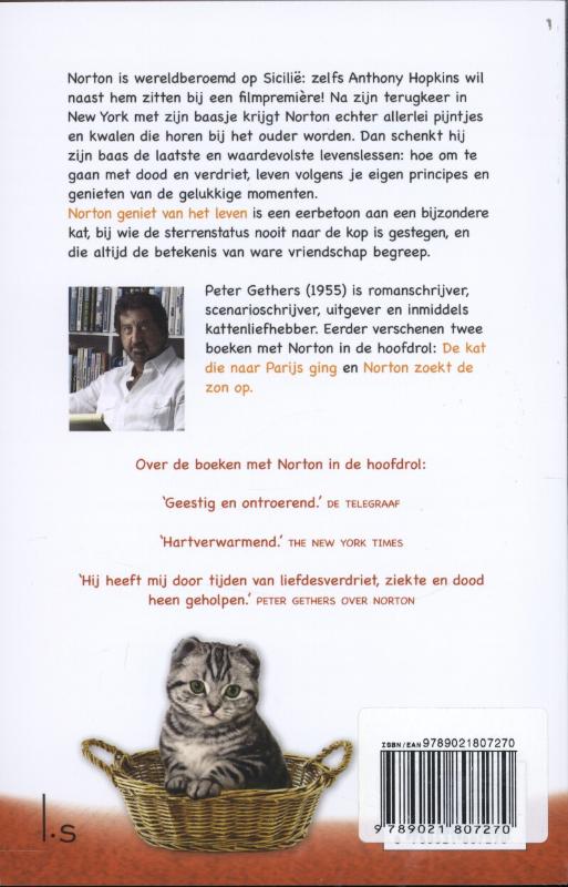 Norton geniet van het leven Norton geniet van het leven achterkant