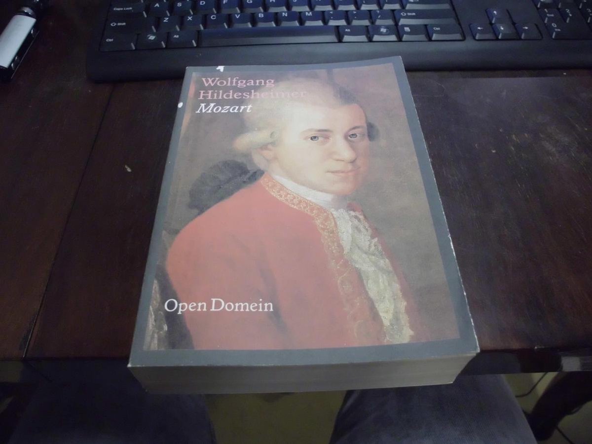 boekenbalie_9789029519717_cover Mozart / OPEN DOMEIN