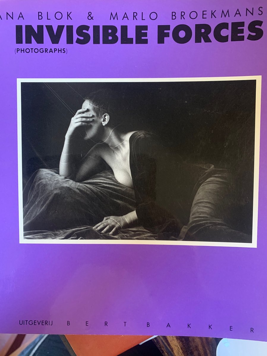 boekenbalie_9789035102989_cover INVISIBLE FORCES