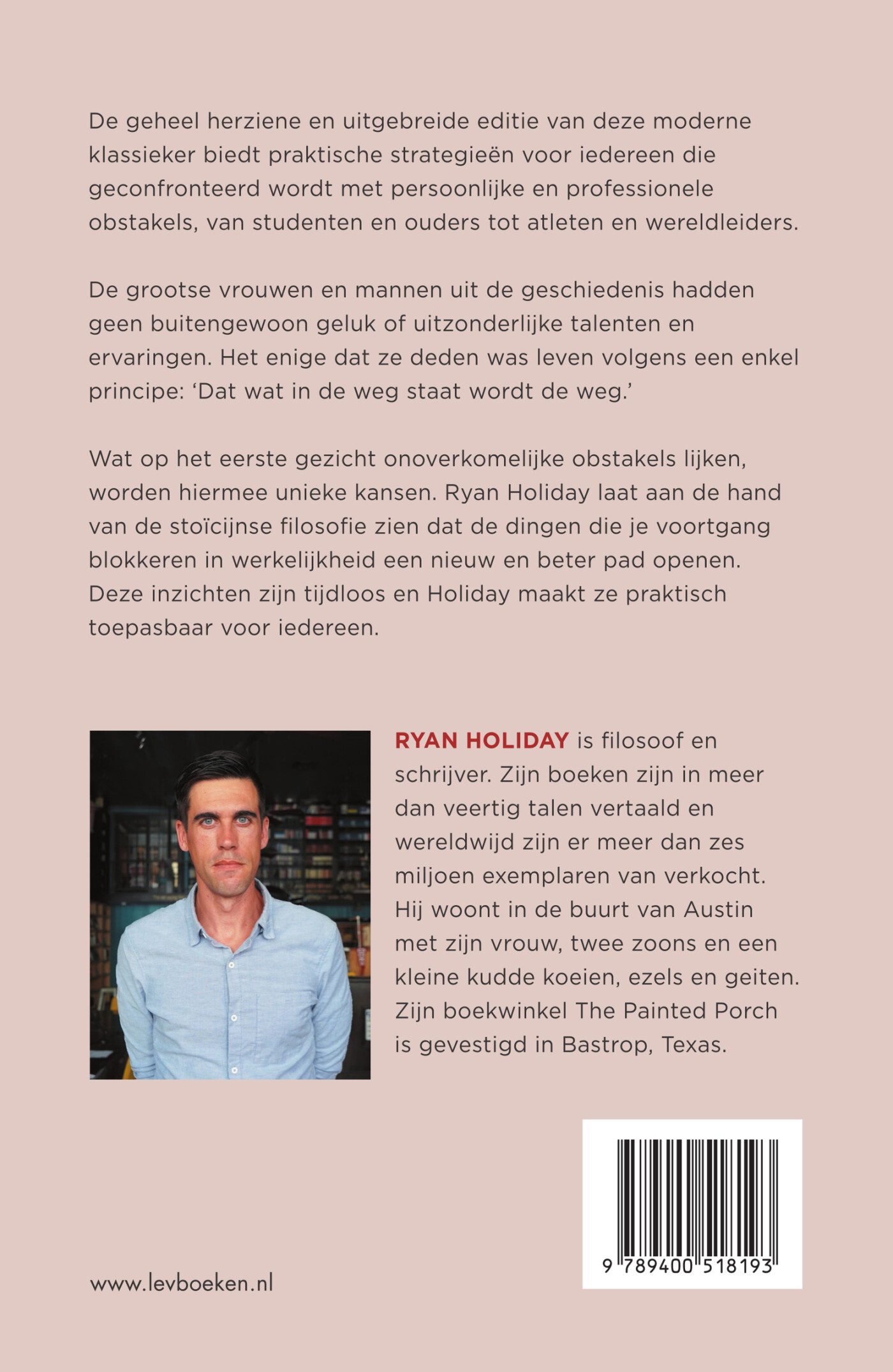 Het obstakel is de weg achterkant