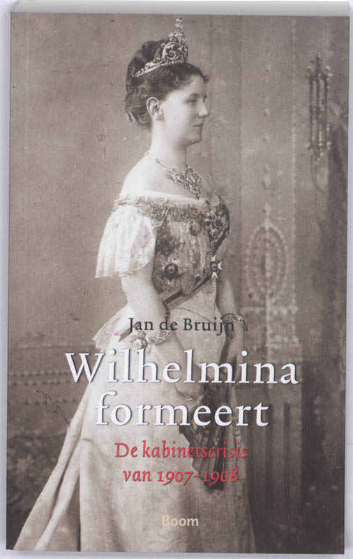 Wilhelmina formeert