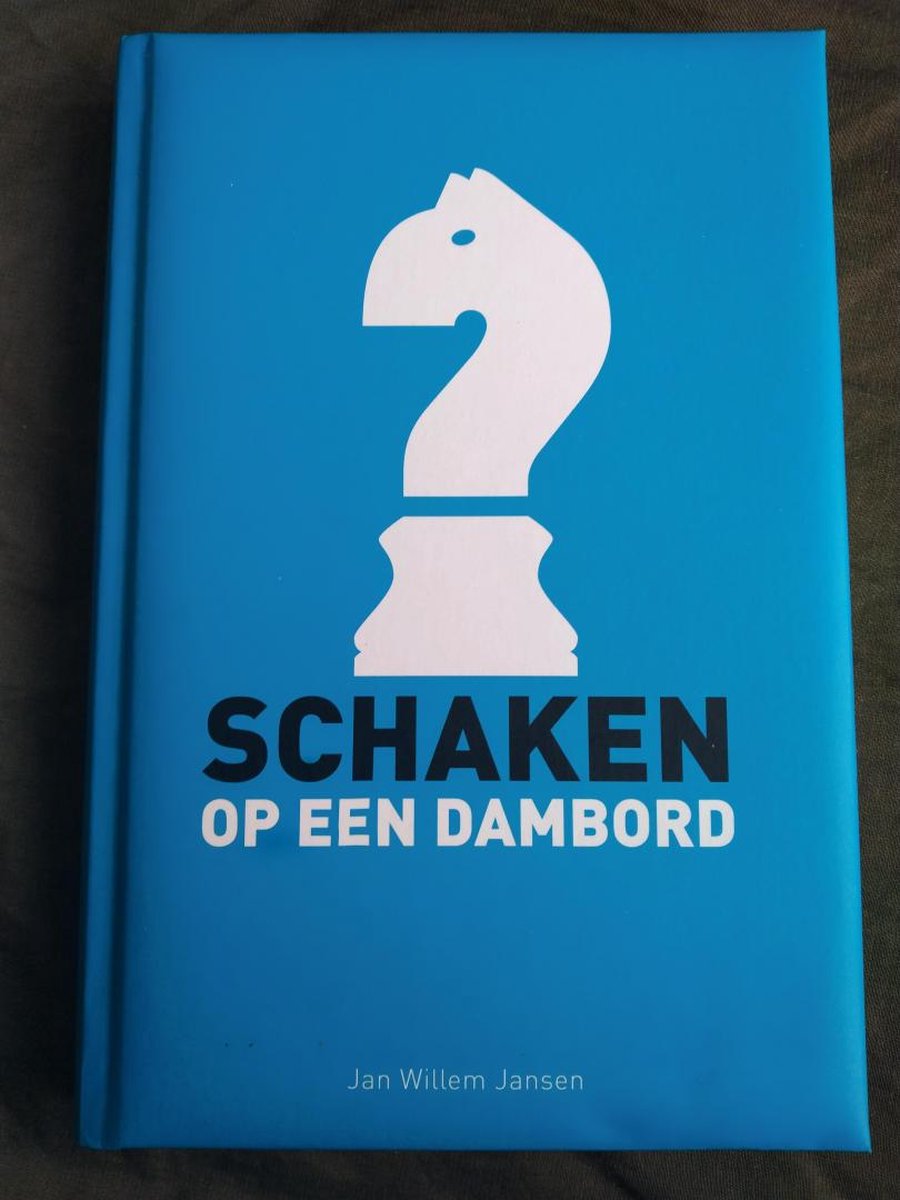 Schaken op een dambord