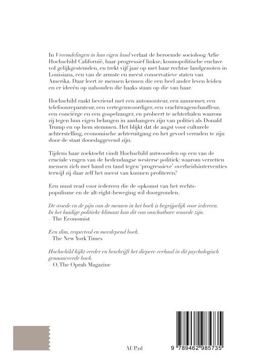 Vreemdelingen in hun eigen land achterkant