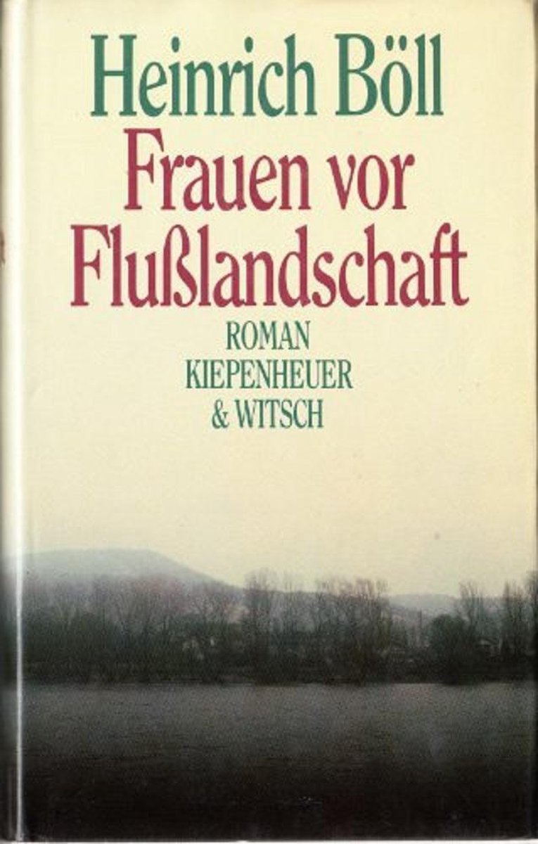 Frauen vor Flusslandschaft