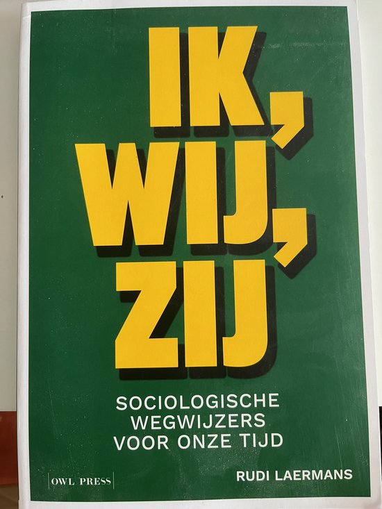 boekenbalie_9789463931236_cover Ik, wij, zij