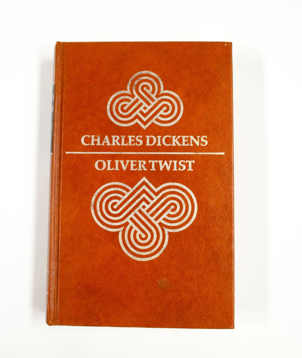 Oliver Twist / Amstelpaperbacks