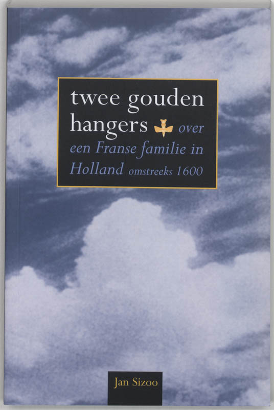 Twee gouden hangers