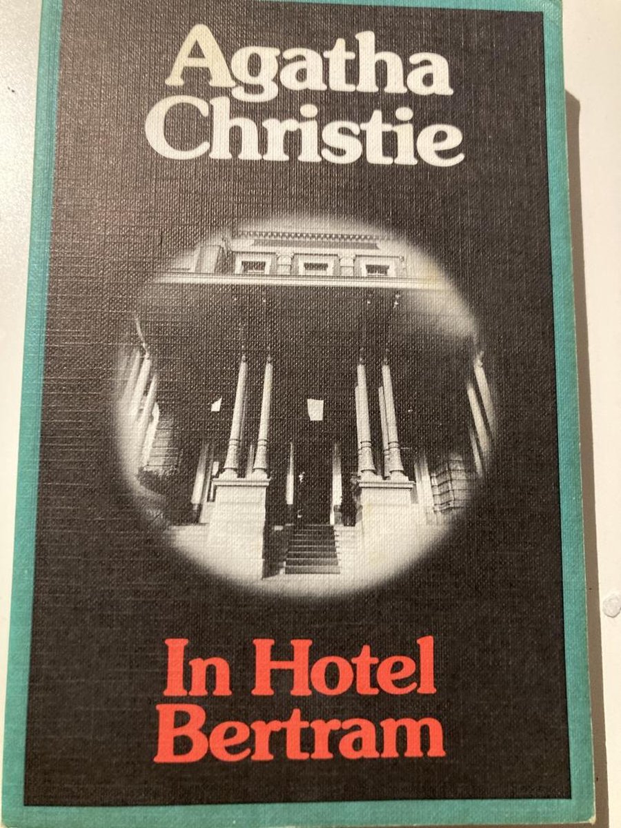 boekenbalie_9789021825915_cover In hotel bertram / Miss Marple