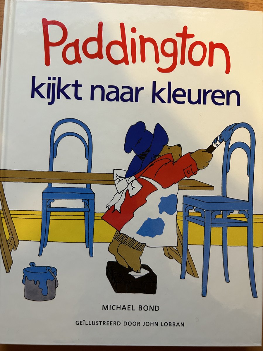 boekenbalie_9789035905733_cover Paddington kijkt naar kleuren