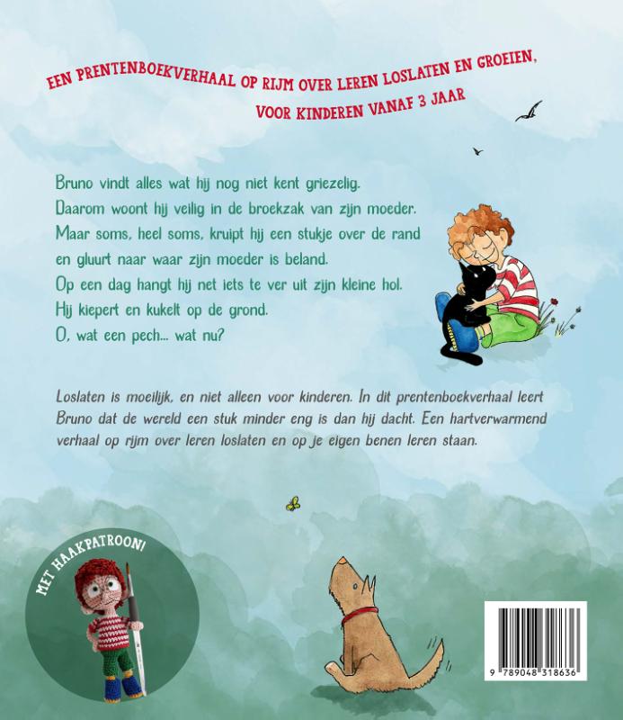 Kleine held op sokken achterkant