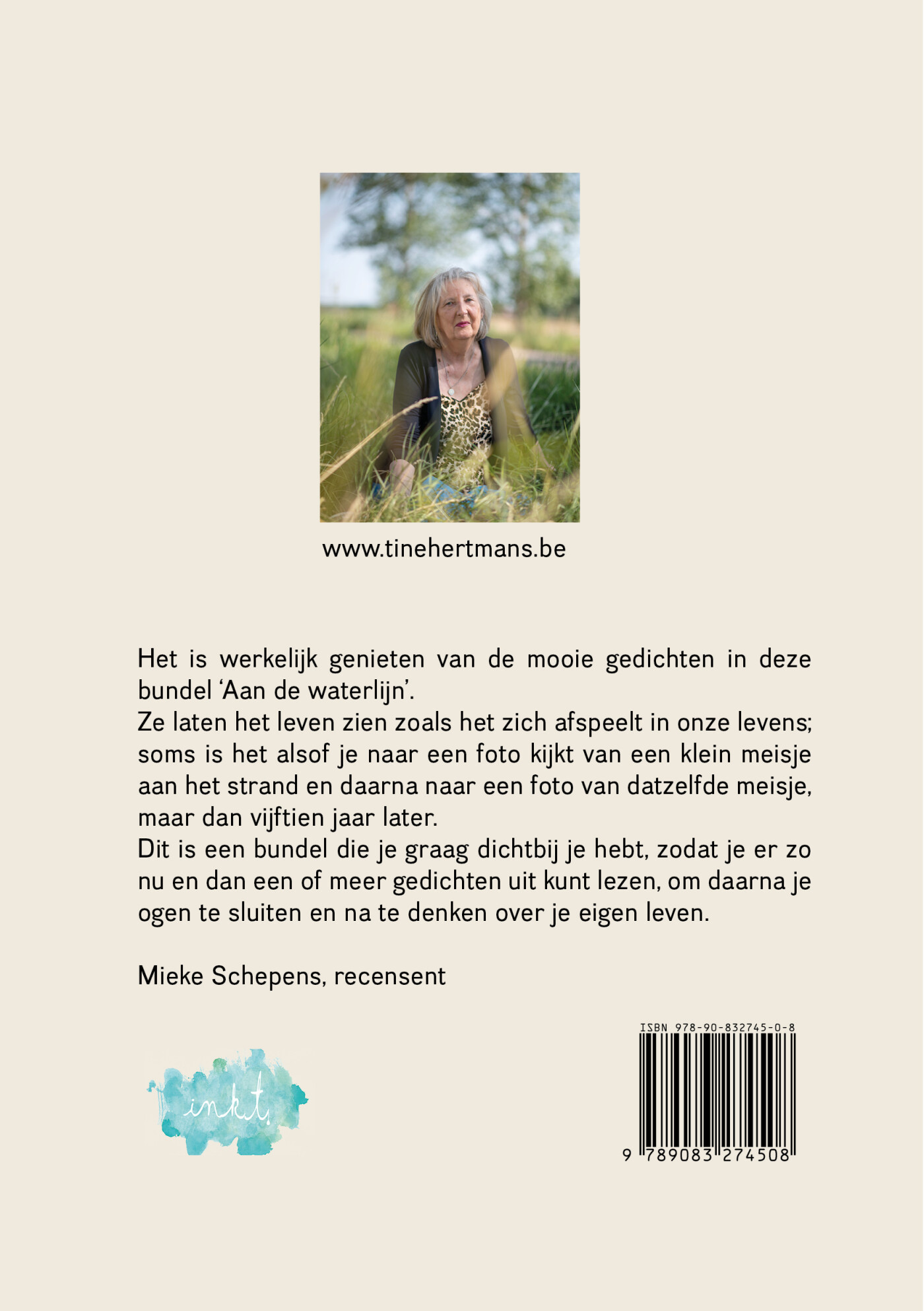 Aan de waterlijn achterkant