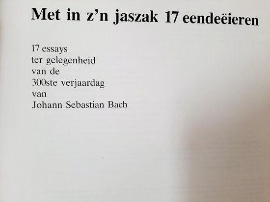 Met in zyn jaszak 17 eendeeieren