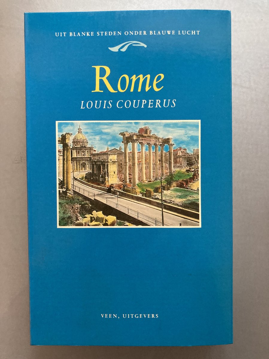 Rome / Uit blanke steden onder blauwe lucht
