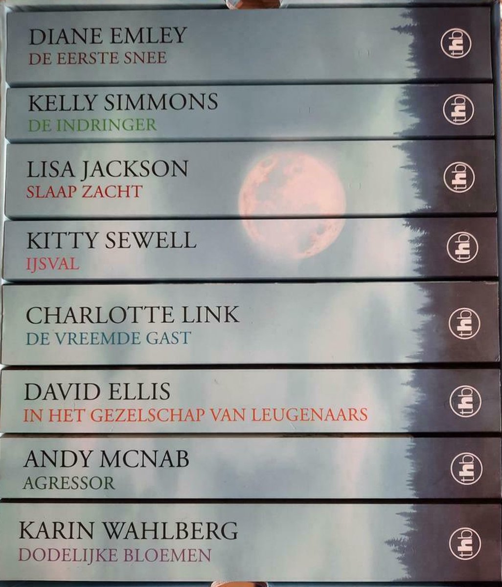 House of Books box met 8 thrillers