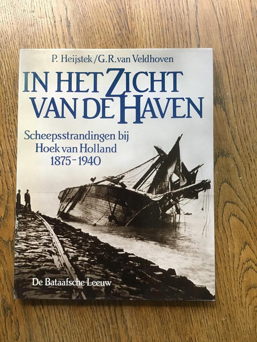 In het zicht van de haven