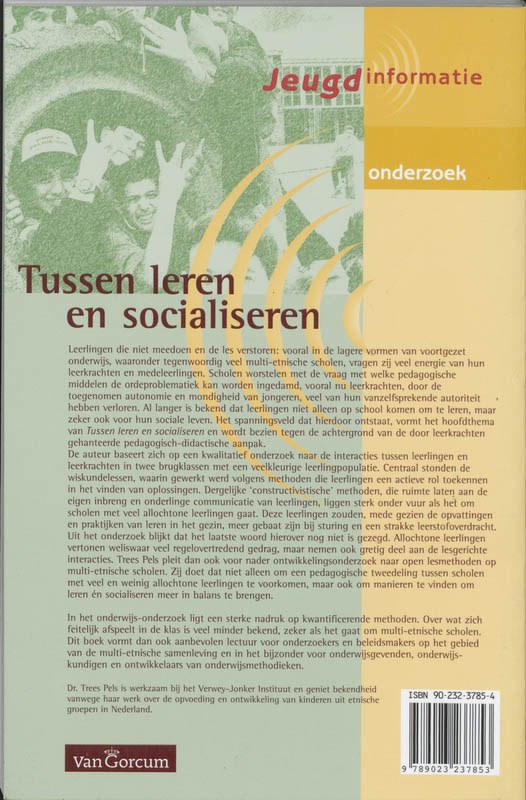 Tussen Leren En Socialiseren achterkant