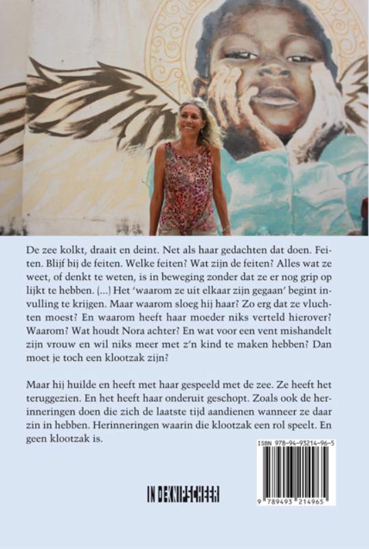Blauwe tomaten achterkant