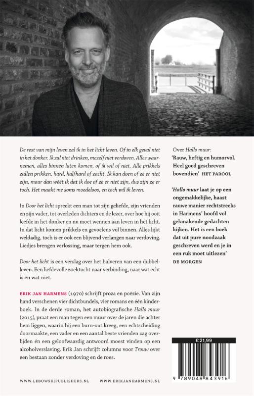 Door het licht / Ware grootte-reeks / 1 Door het licht / Ware grootte-reeks / 1 achterkant