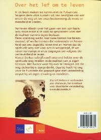 De weg ligt onder je voeten De weg ligt onder je voeten achterkant