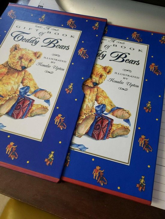 A Gift Book Of Teddy Bears